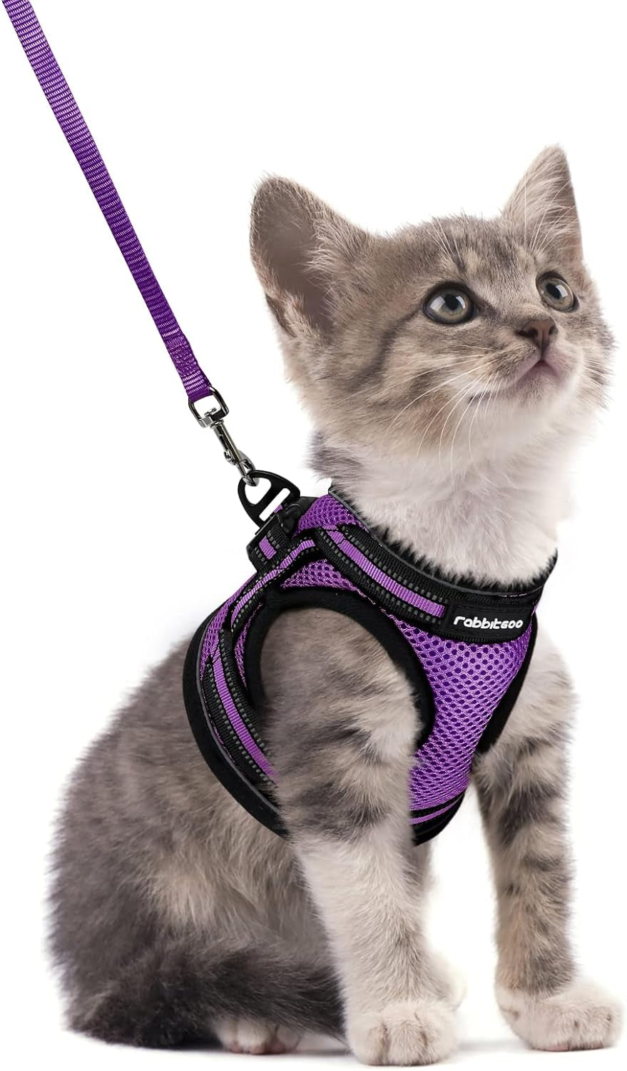 Cat Harness and Leash Set for Walking Escape Proof, Adjustable Soft Kittens Vest with Reflective Strip for Cats, Comfortable Outdoor Vest, Black, Small